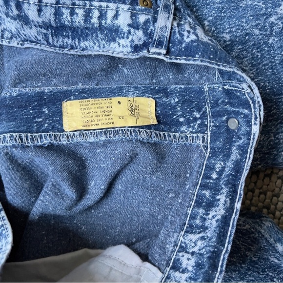 Authentic vintage chic high rise jeans 22 - Picture 12 of 16